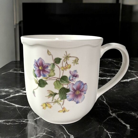 Noritake Casual Gourmet Clematis Mug 4 Inch - Picture 8 of 8